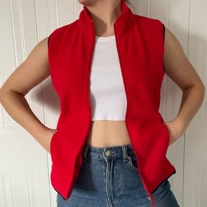 FLEECE RED VEST